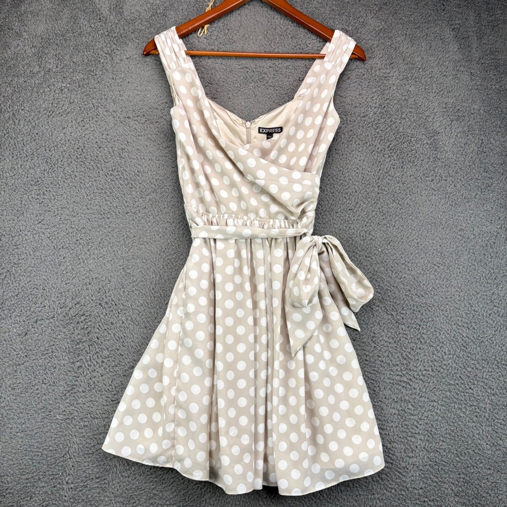 Express Womens Polka Dot Fit and Flare Dress Tan Cream Sleeveless Size 0 6888